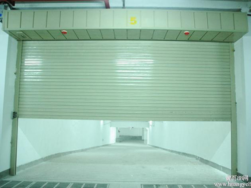 東莞卷閘門(mén)維修闡述卷簾門(mén)的各種類型