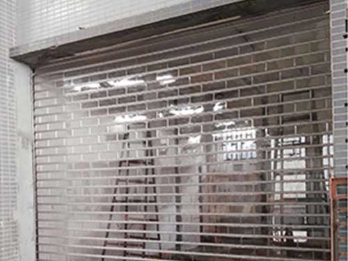 東莞水晶卷閘門有什么特色？